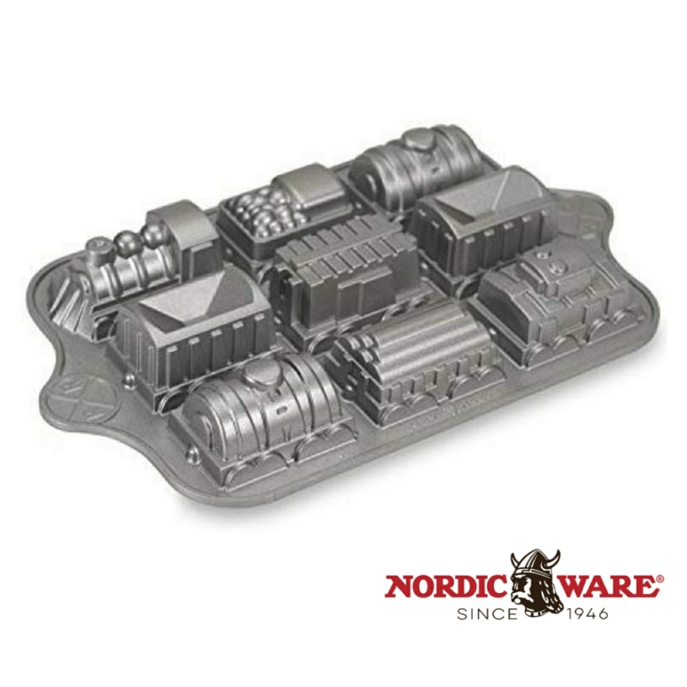 Nordicware Train Cake Pan Platinum Collection NIP